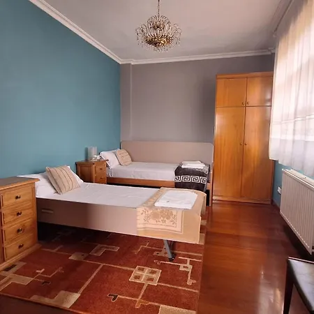 بيت للعطل Casa Chalet, Elisa خيخون