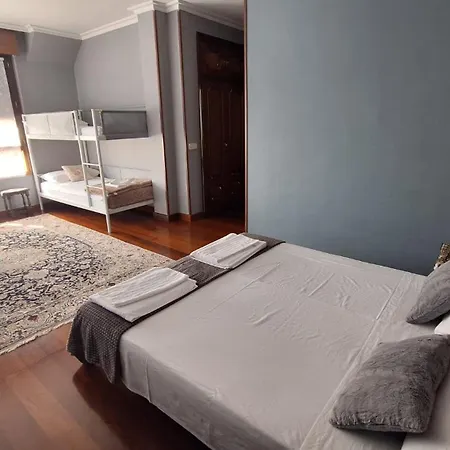 Casa Chalet, Elisa Tatil Evi Gijón