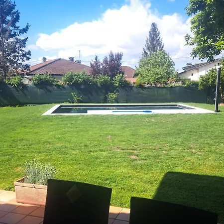 Casa Chalet, Elisa Tatil Evi Gijón