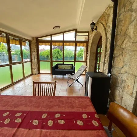 Casa Chalet, Elisa Vakantiehuis Gijón
